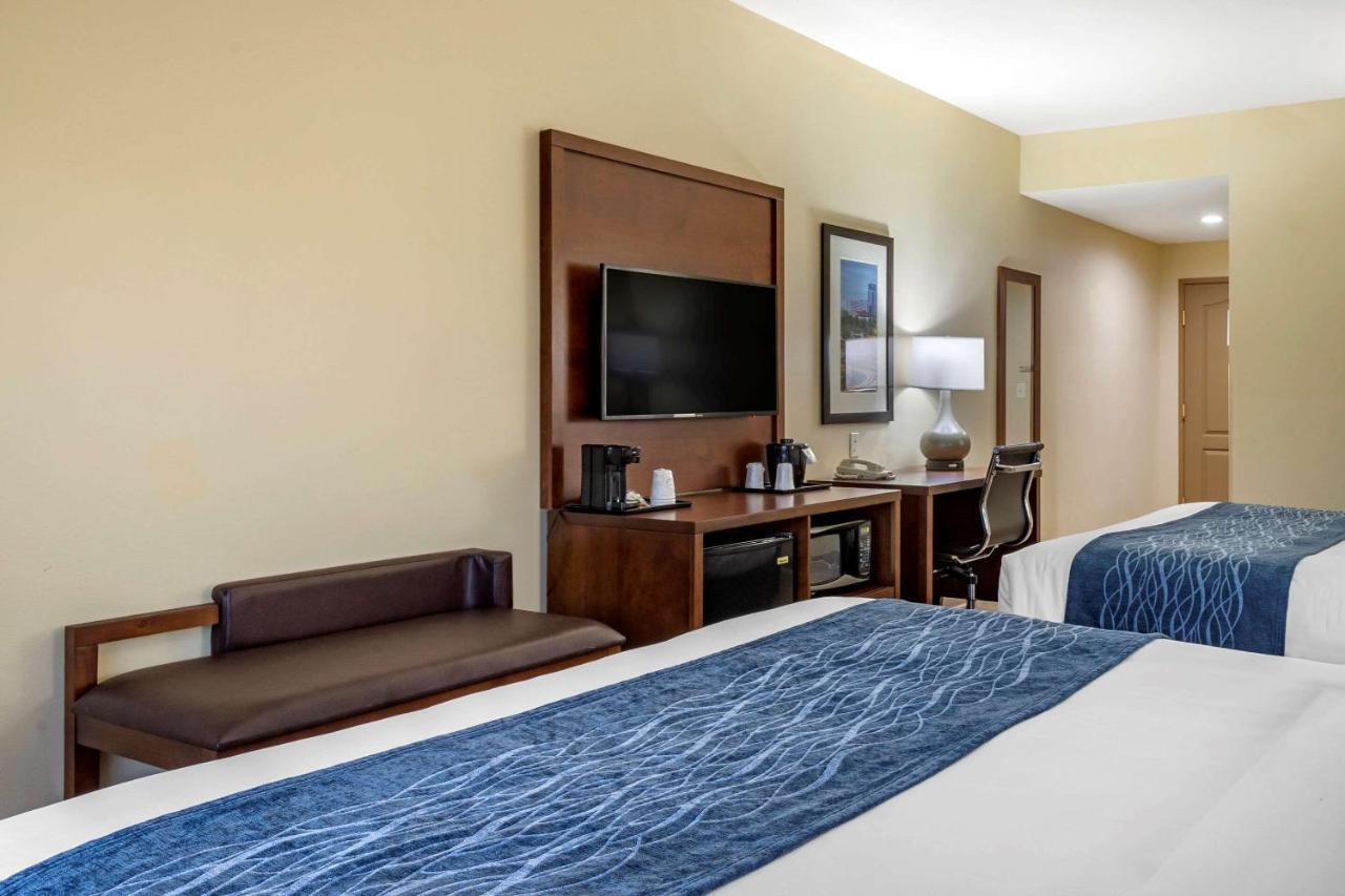 Comfort Inn & Suites High Point - アーチデール エクステリア 写真