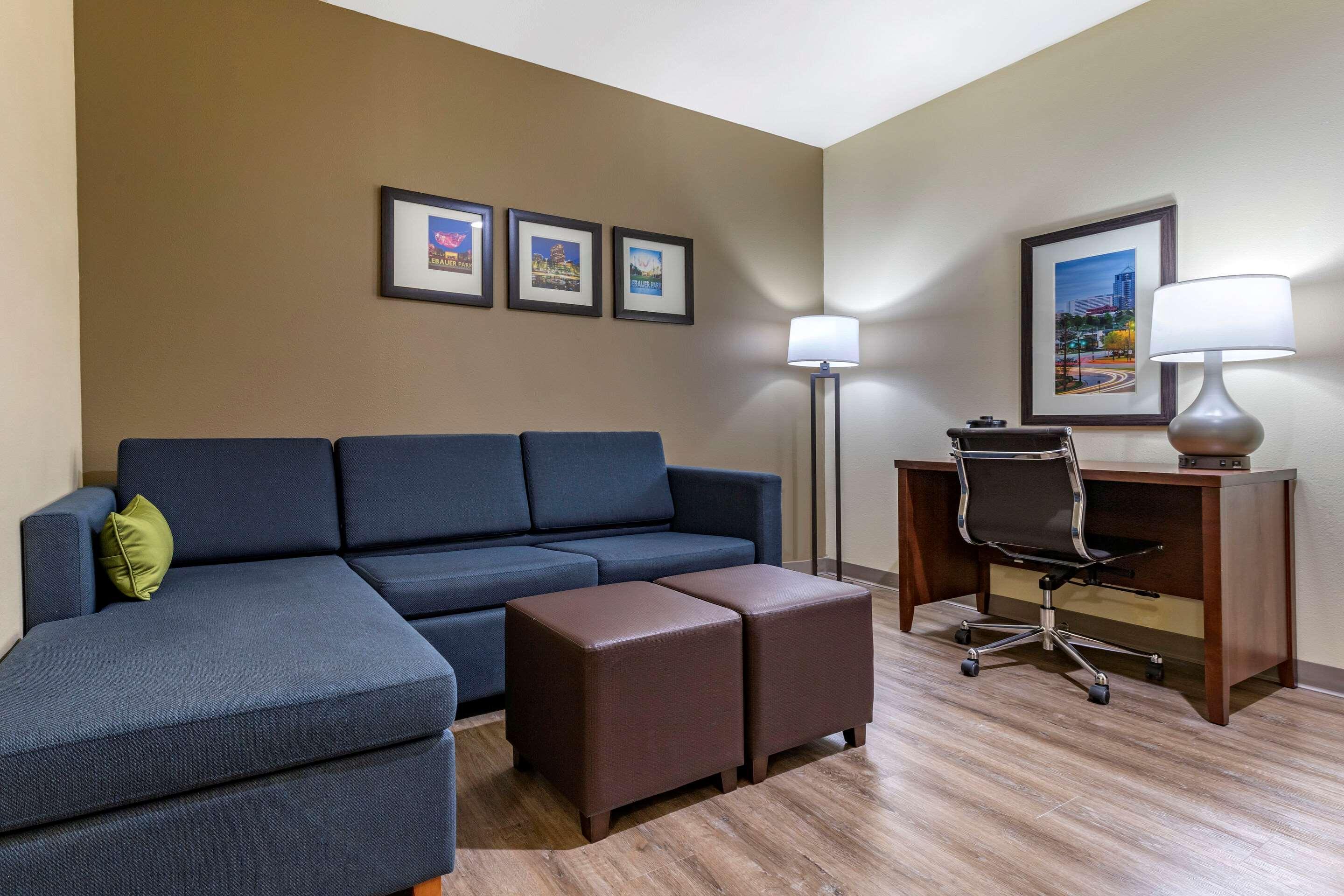 Comfort Inn & Suites High Point - アーチデール エクステリア 写真