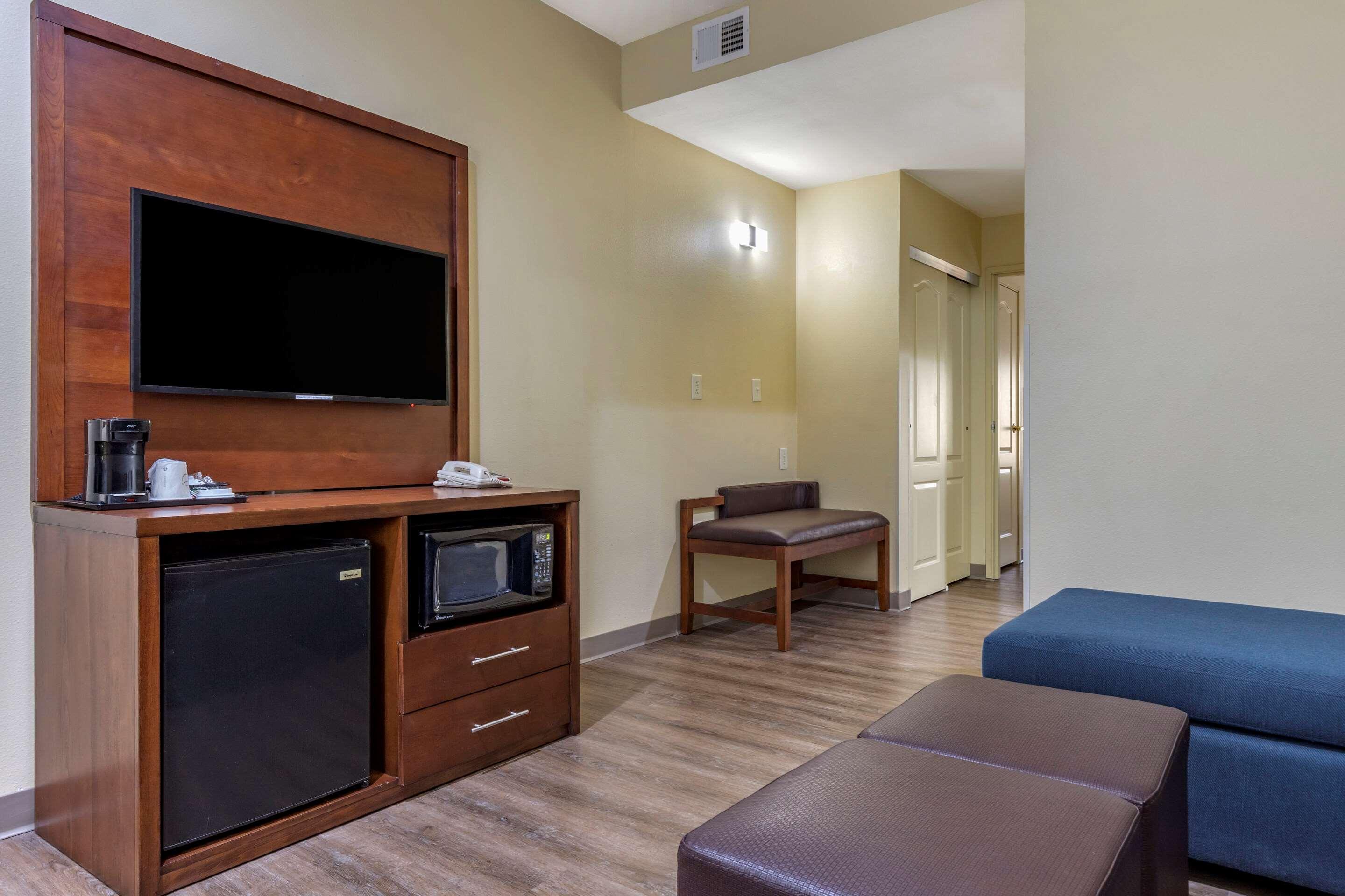 Comfort Inn & Suites High Point - アーチデール エクステリア 写真
