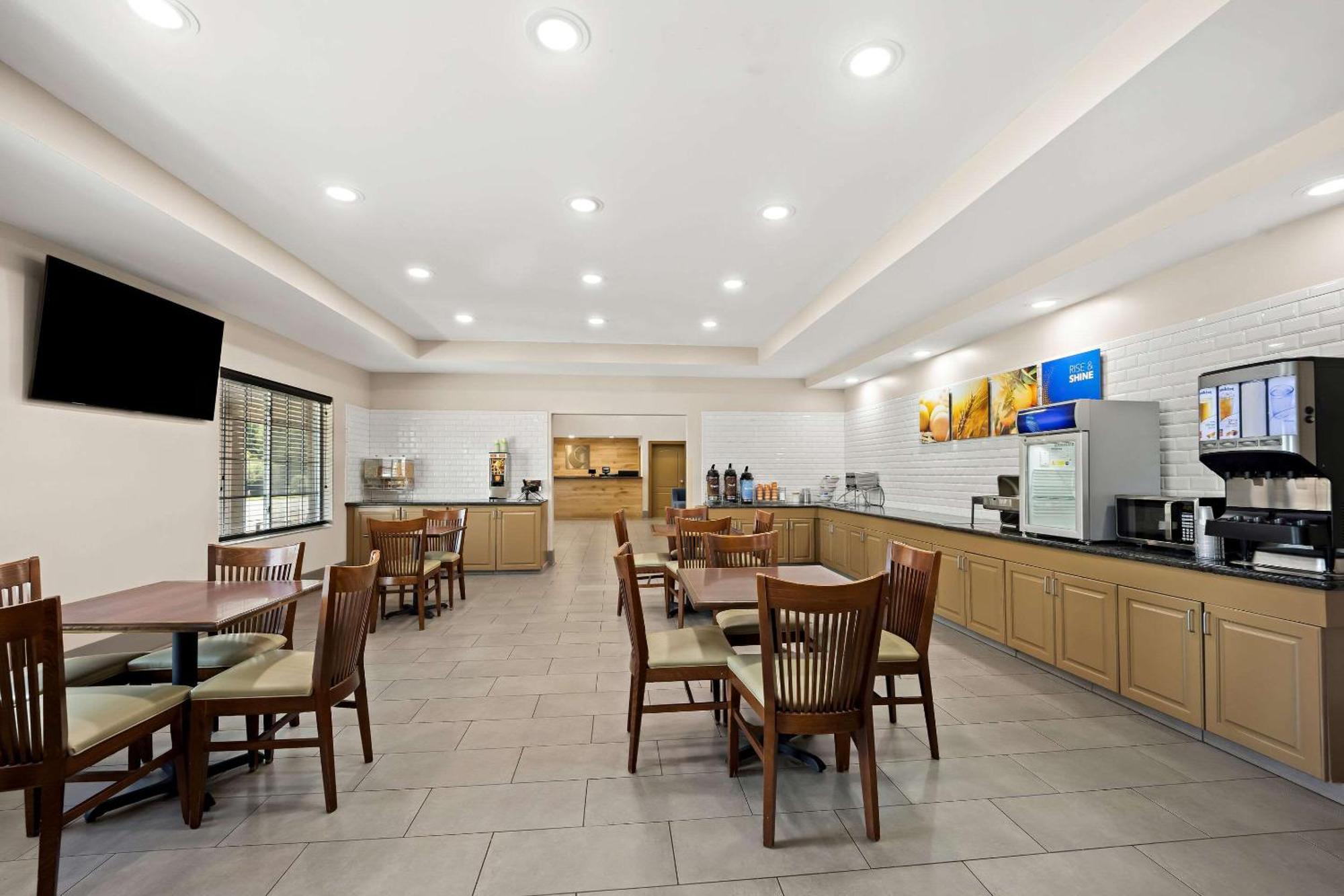 Comfort Inn & Suites High Point - アーチデール エクステリア 写真